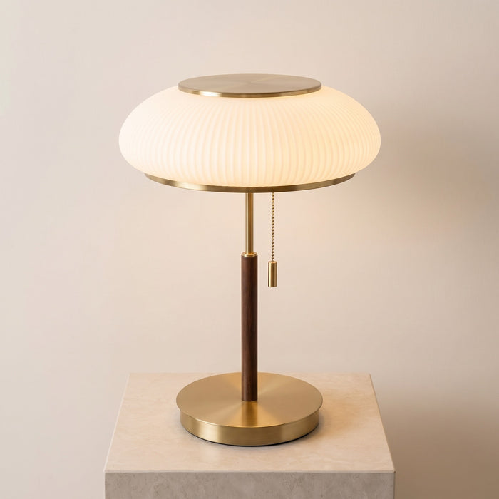 Maelis ribbed glass table lamp with brass-tone base and pull chain
