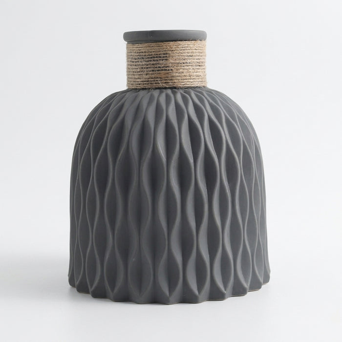Nordvelle Rope Neck Vase Dark Grey Caelvorne