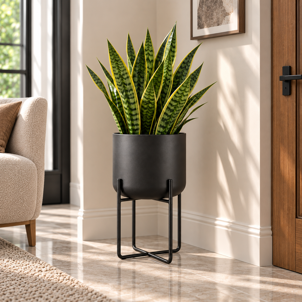 Verossa Metal Standing Planter Caelvorne