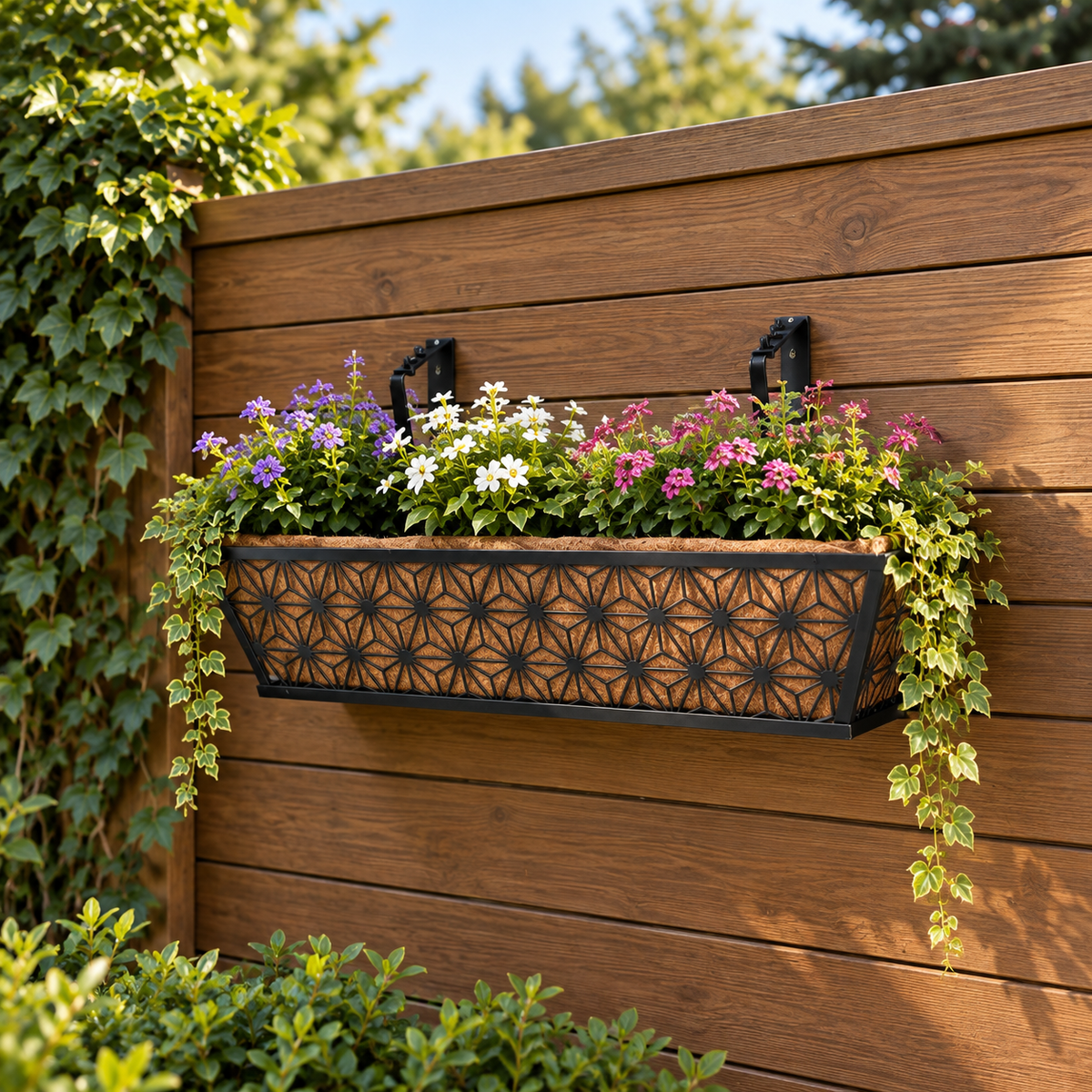 Marisse Steel Railing Planter Caelvorne