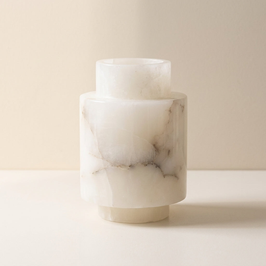 Alvenna White Onyx Vase Stepped Column – Ø13 × H19 CM Caelvorne