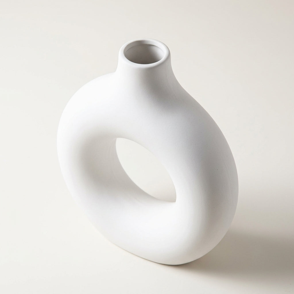 Ovelle Nordic Donut Vase Caelvorne