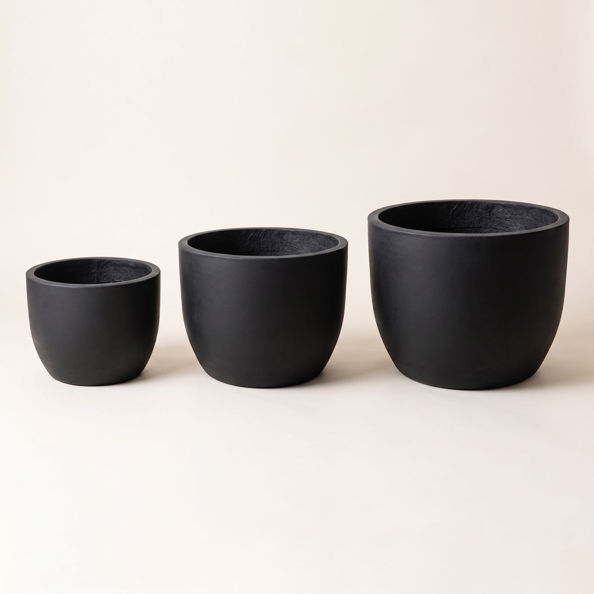 Ardenne Cement Egg Planter Caelvorne