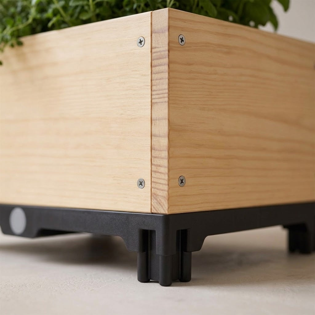 Ashcombe Solid Wood Planter Box Caelvorne