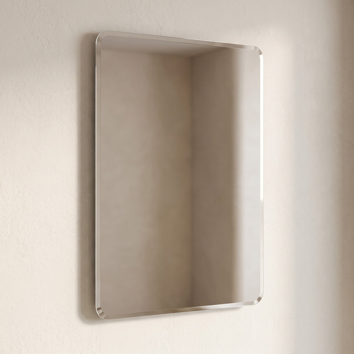 Curvelle frameless mirror, angled view of the polished edge