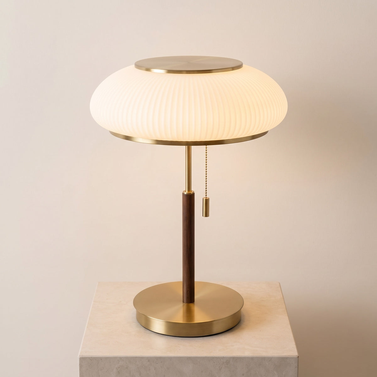 Maelis ribbed glass table lamp with brass-tone base and pull chain