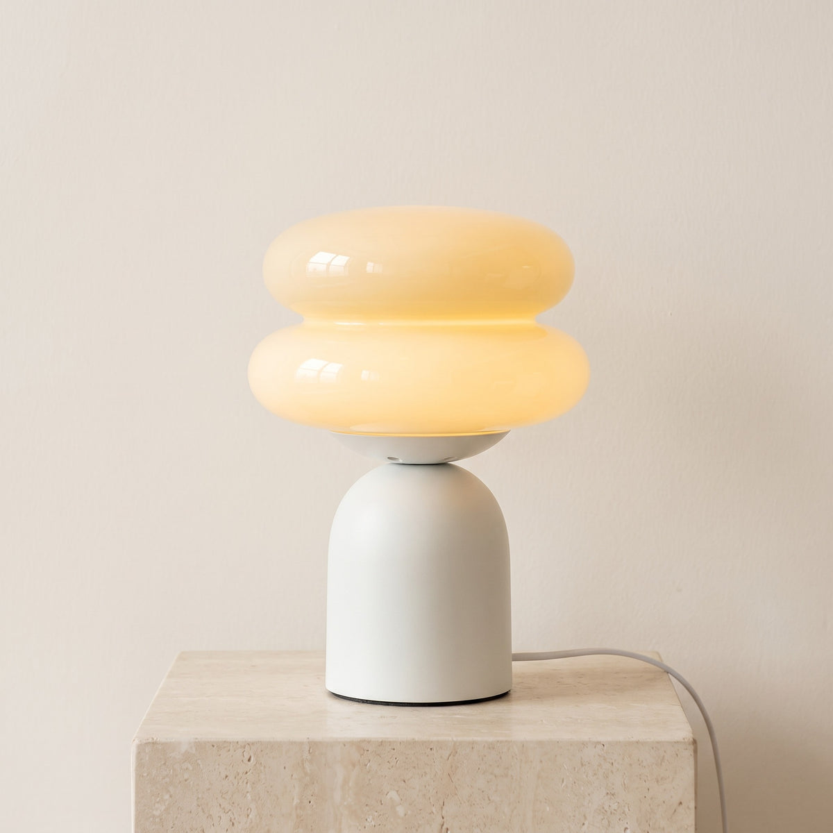 Nimbelle Glass Cloud Lamp Cream Caelvorne