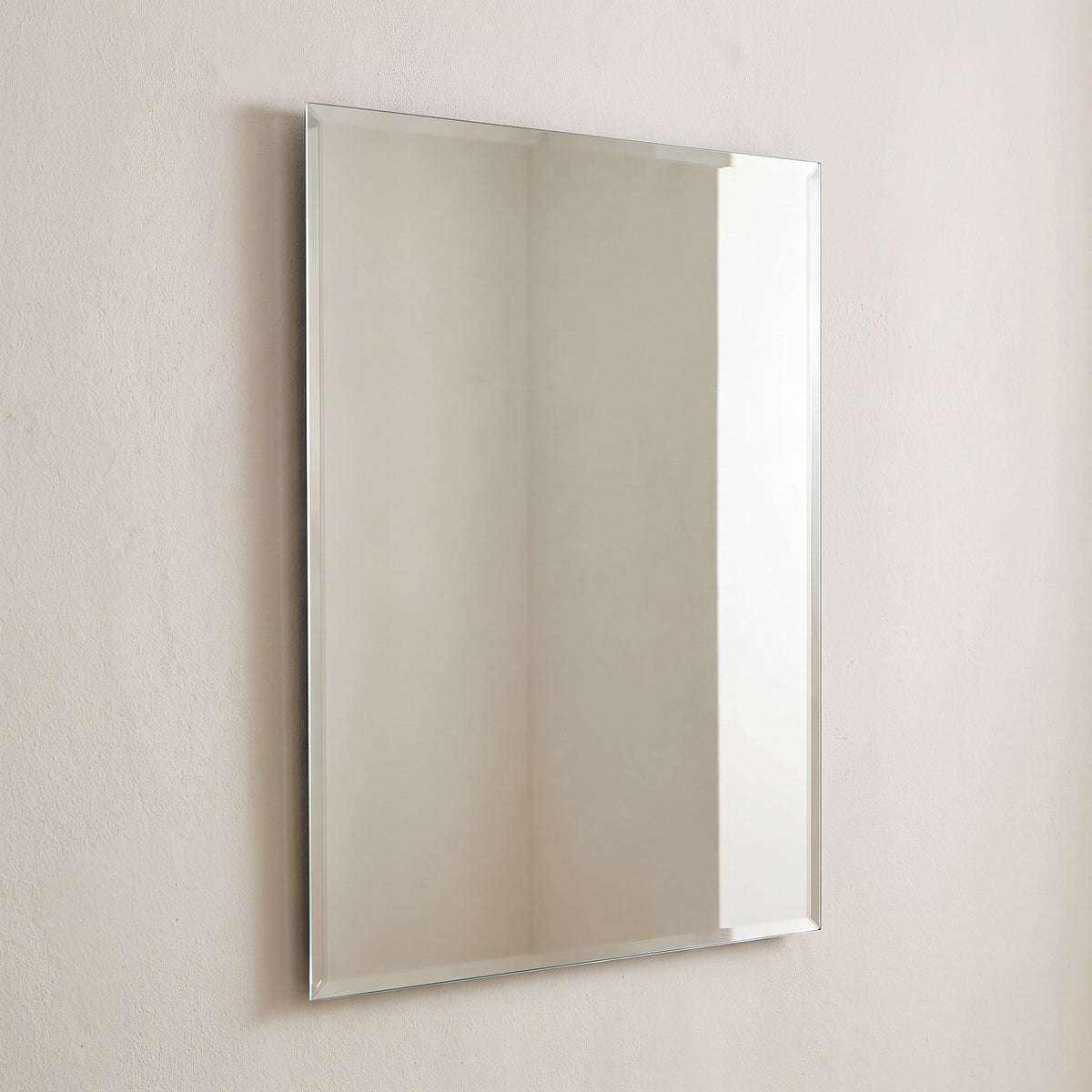 Nuvelle frameless mirror, angled view of the bevelled edge