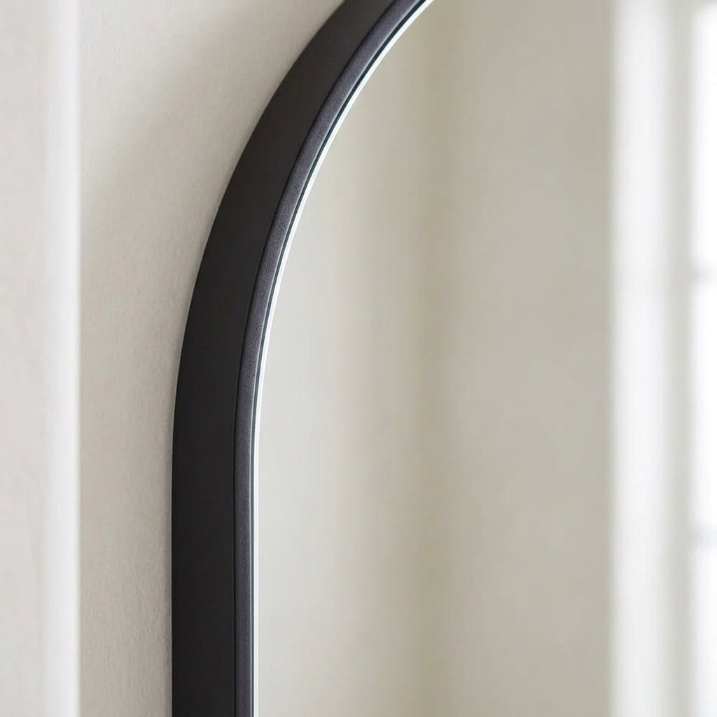 Ovanne Oval Wall Mirror Caelvorne