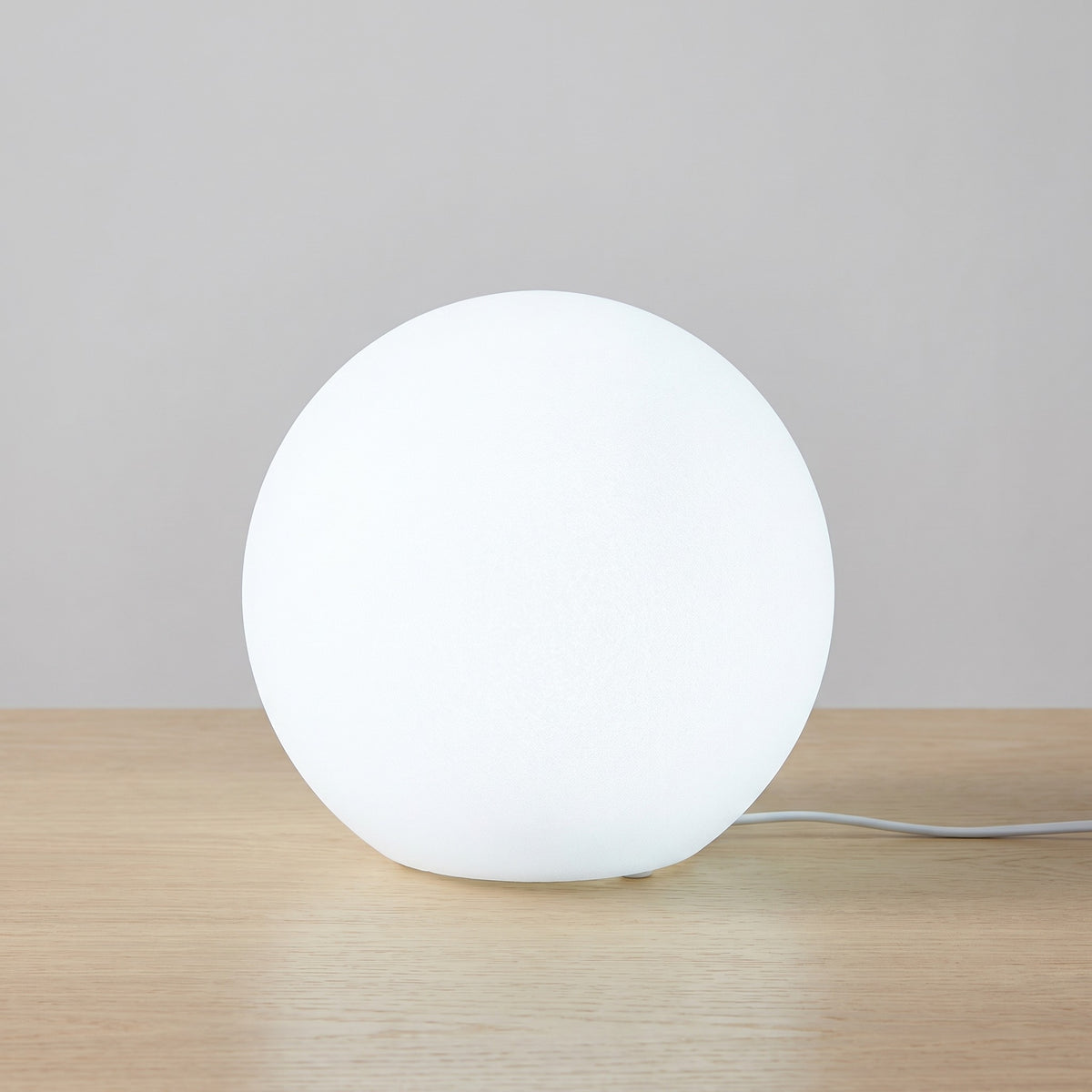 Selune Opal Globe Lamp Caelvorne